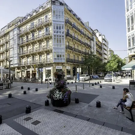 Always Easy I Terraza Сан-Себастьян