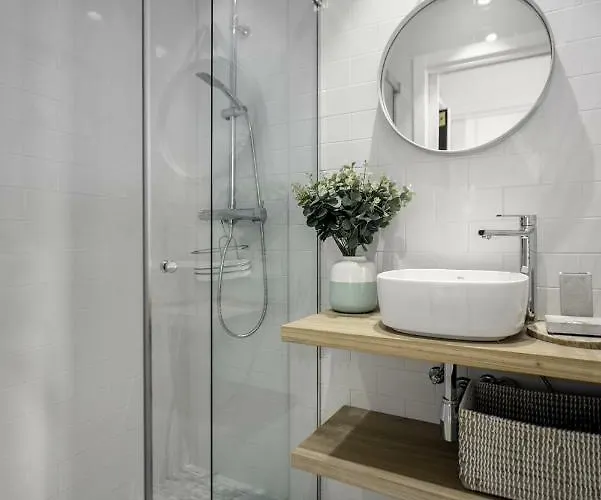 Always Easy I Terraza San Sebastián